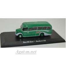 Масштабная модель Автобус BEDFORD OB Duple Vista Coach "Ron W. Dewsway Tours"1944 Green
